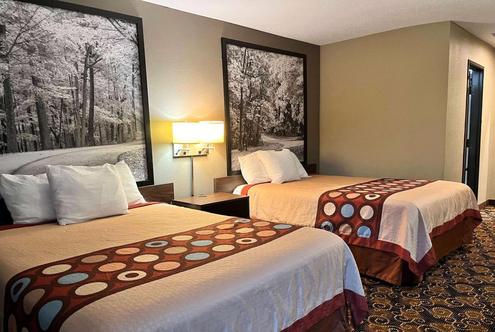 Stacer Super 8 By Wyndham Evansville North מראה חיצוני תמונה